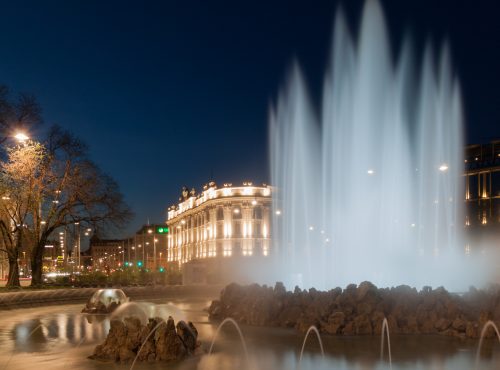 Hochstrahlbrunnen bei Nacht (c) Ronald Logan
